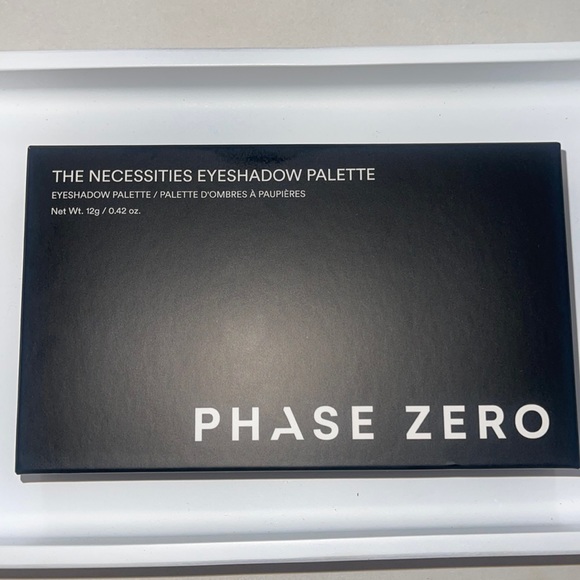 phase zero “the necessities eyeshadow palette” - Picture 1 of 2